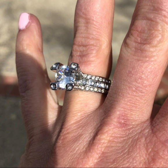 Silver Filled White Topaz Wedding Ring - Picture 3 of 7